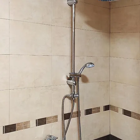 Metaxenia's 201 Салоники